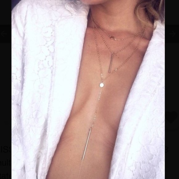 3 multi layer Necklace - Picture 3 of 8